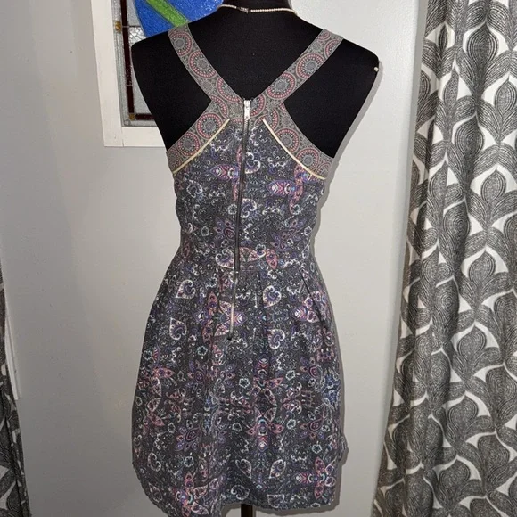 American Eagle 100% Cotton Halter Neck mini dress - Picture 5 of 10